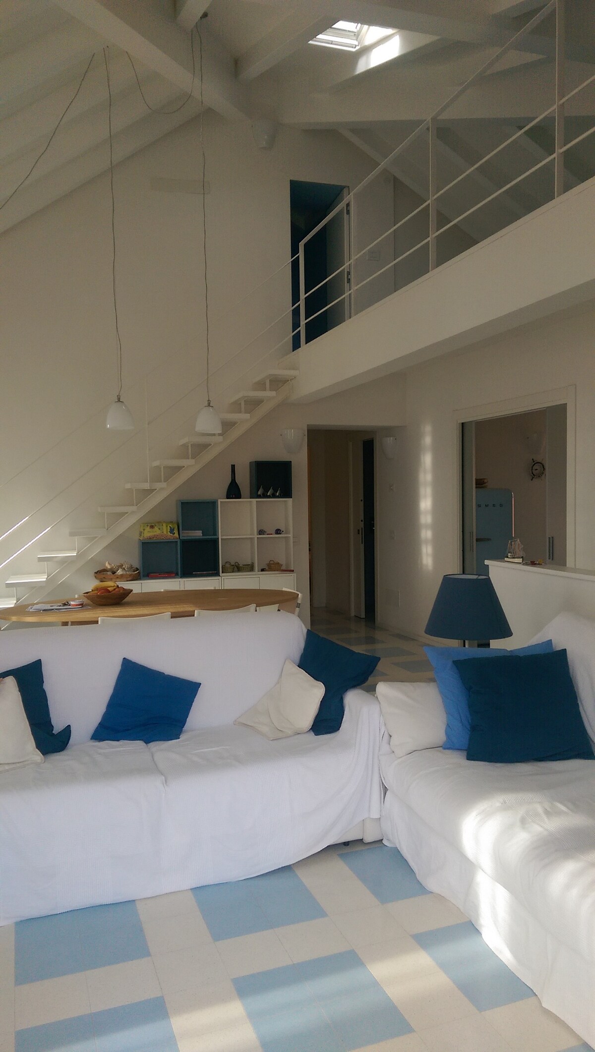 Top Airbnb: New apartment - two steps from the sea - sleeps 6 a Laigueglia