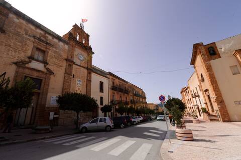 Casa Cortile del Marquis beccadelli (entire house)