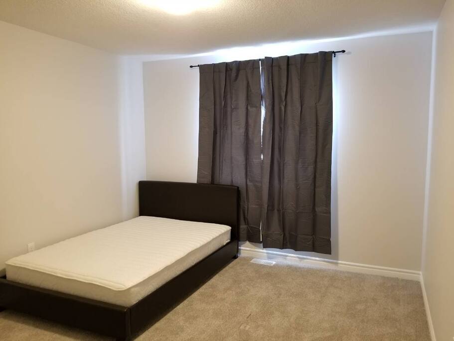 Bedroom with double bed