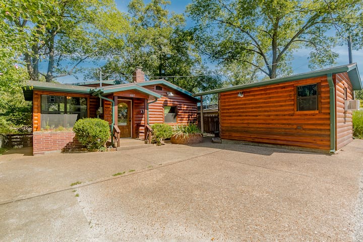 The Log House Cabins For Rent In Noel Missouri United States