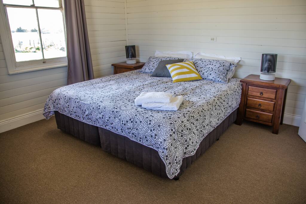King or Twin Share Bedroom Configuration