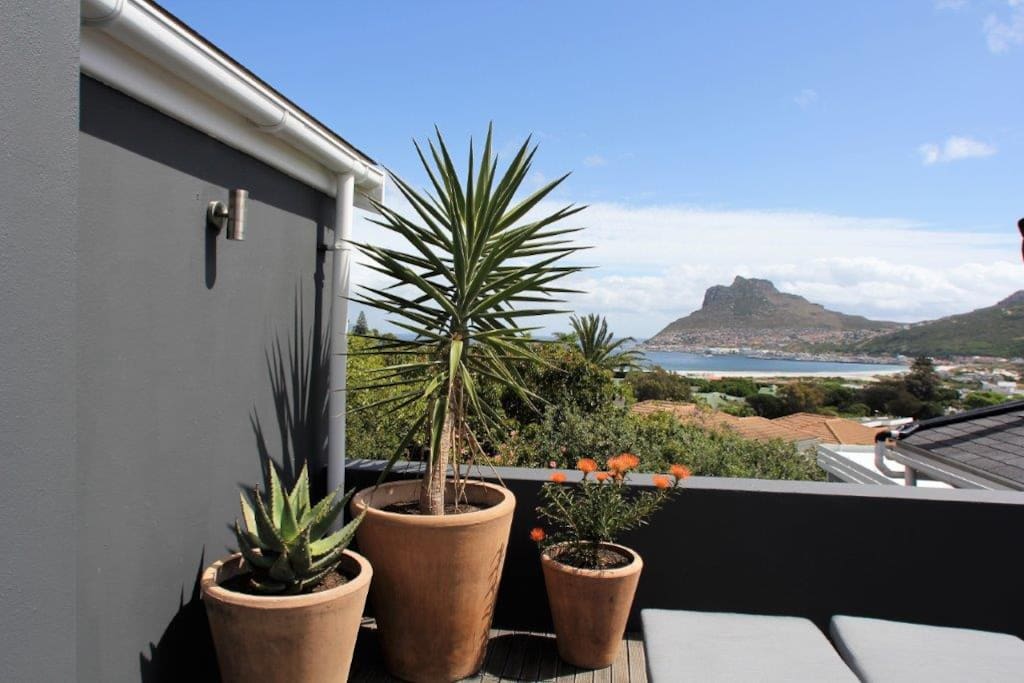 Sundeck only for Mainbedroom with Sea and Mountain Views