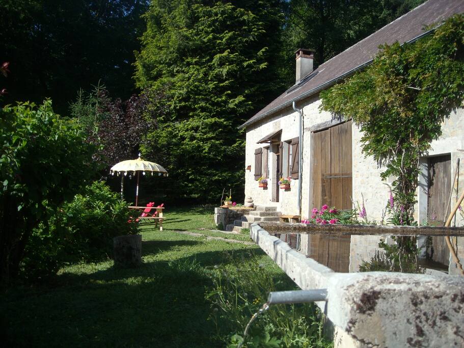 transats, barbecue, le silence