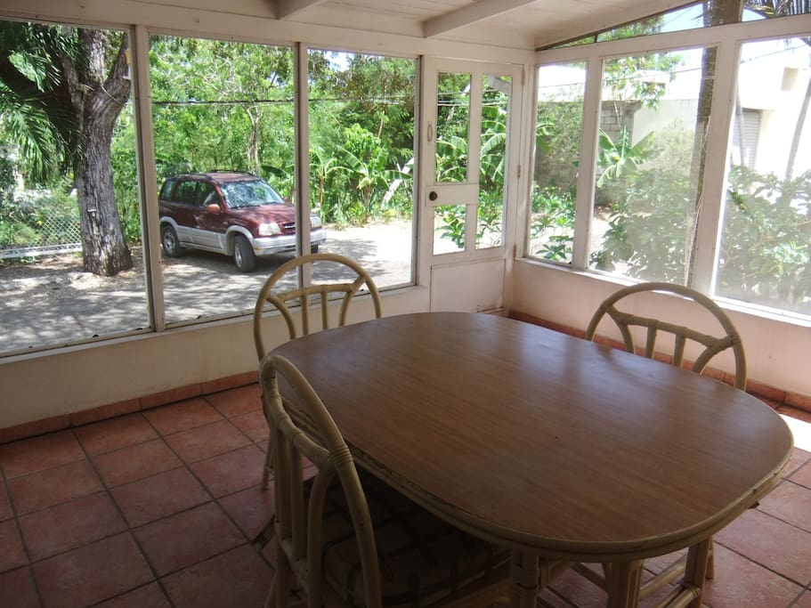 Al fresco dining on the front terrace