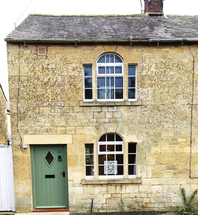 Pearl Cottage, built in 1837