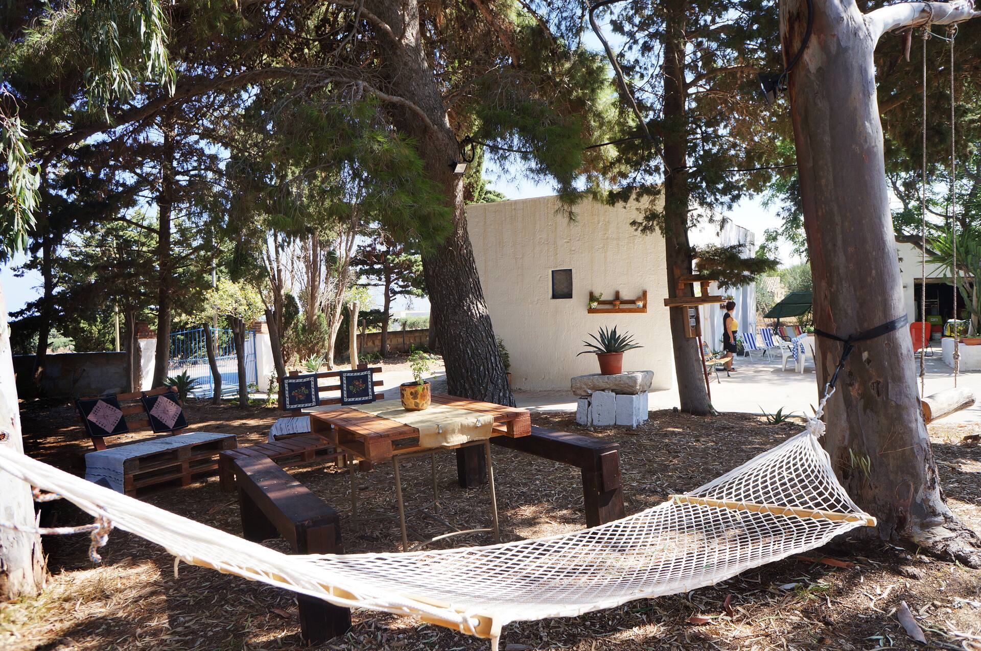 RUSTIC BETWEEN GREENERY AND THE SEA IN LIDOVALDERICE