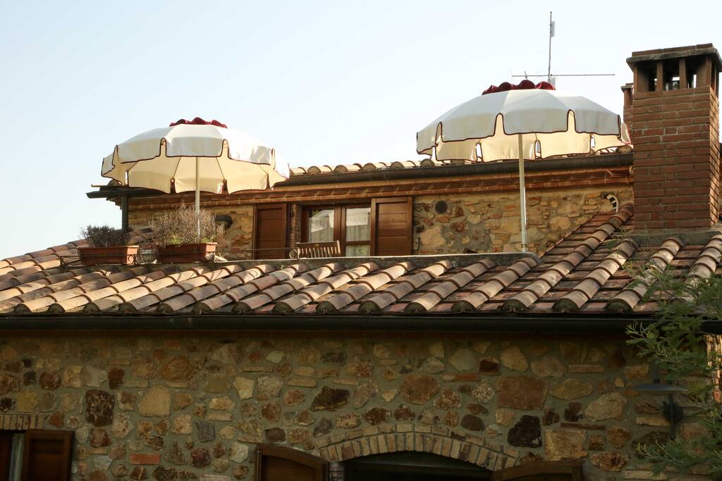 Terrazza o gazebo attrezzati