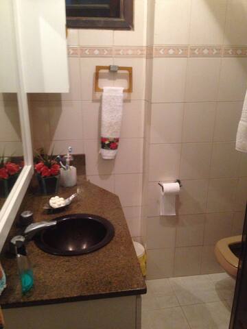 apto Leblon-REVEILLON/FERIAS/CARNAVAL gallery image 5