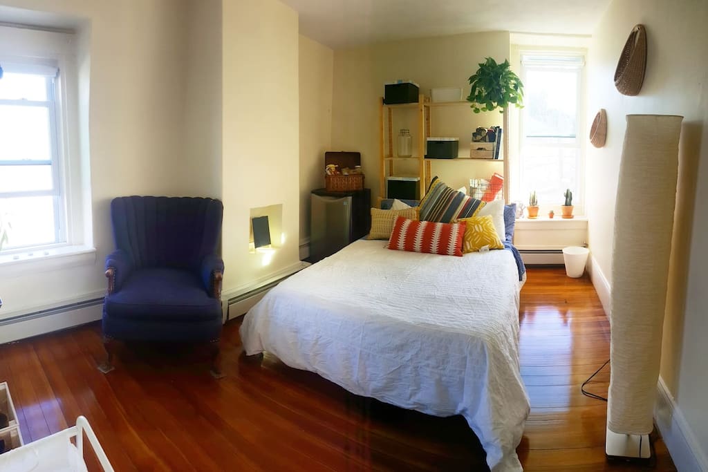 Bedroom #2 - Our sunny room! A bit smaller than the other room, but it's fully loaded with a fridge that has juice and breakfast items, as well as some coffee and tea bits!