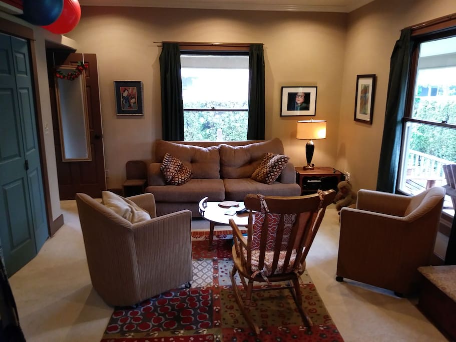 tv and sitting room