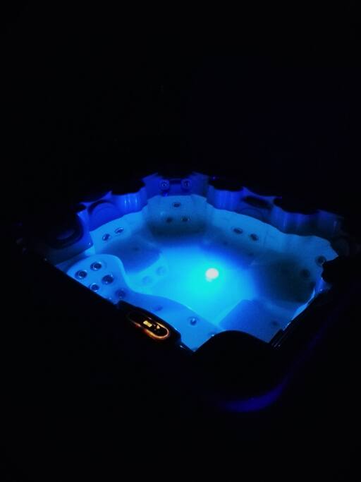 night jacuzzi