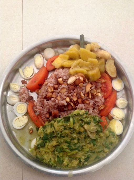 Another lunch dish: Healthy is the only way you get it!