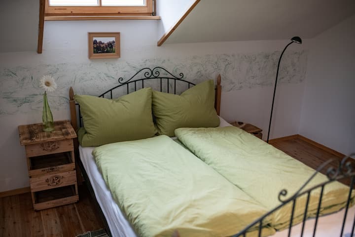 Schlafzimmer 2