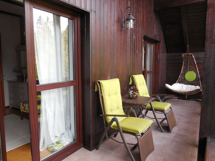 balcony