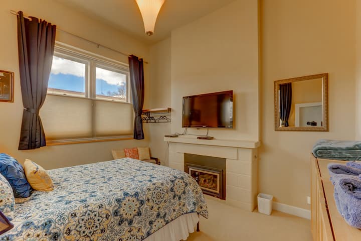 ห้องนอนควีนไซส์