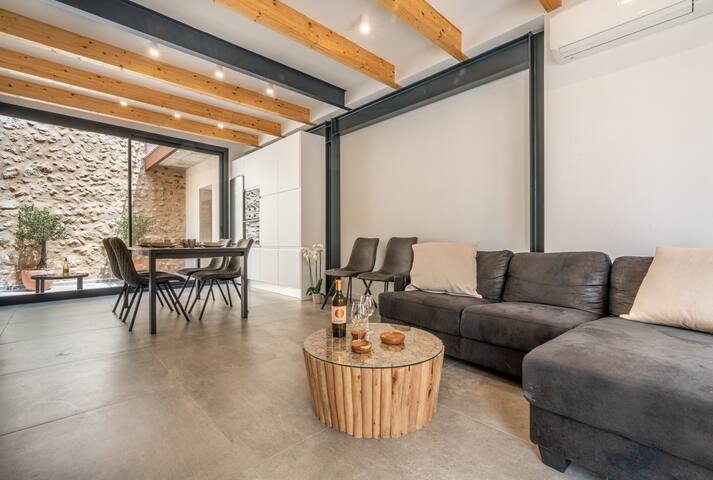 Cas Suis 7 gallery image 5