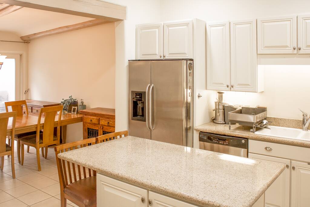 Kitchen island