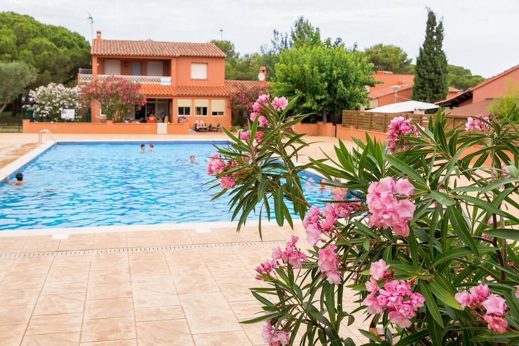 Piscina comunitaria