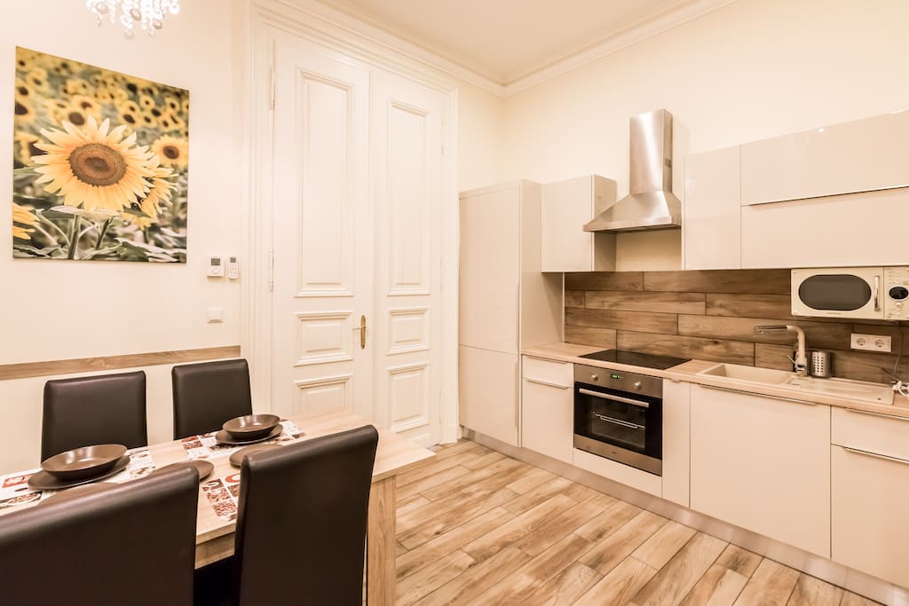 Full equipped kitchen
