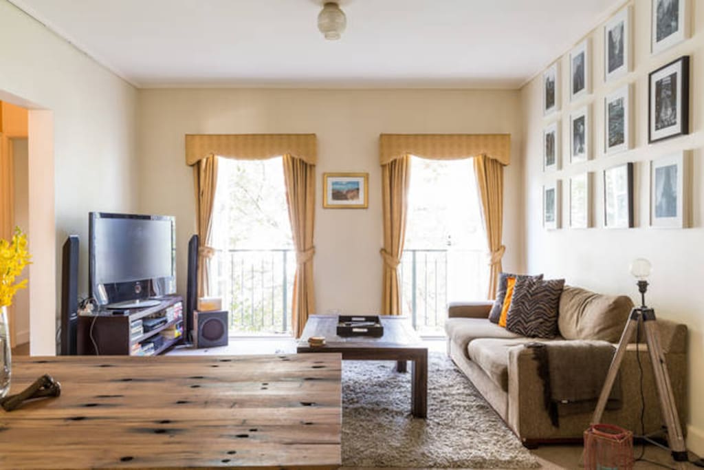 Open plan living - with privacy with tree cover from neighbours. Also the top floor (third floor) gives security to keep the beautiful french doors open throughout the day.