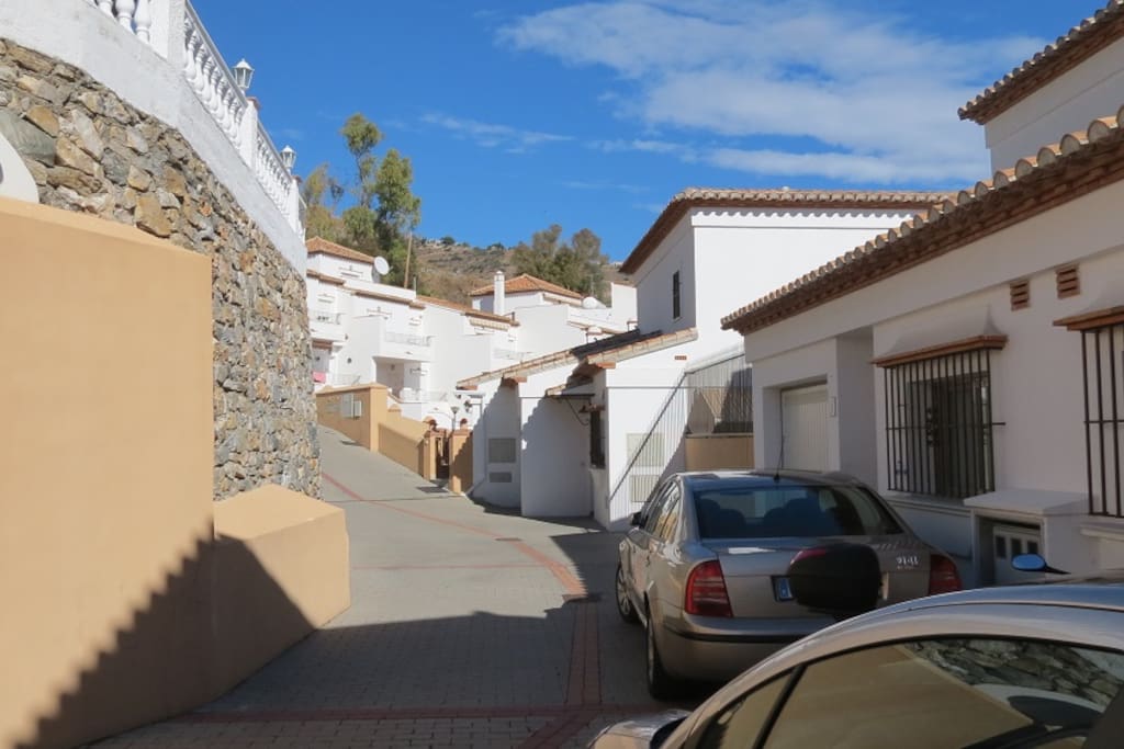 Access street
