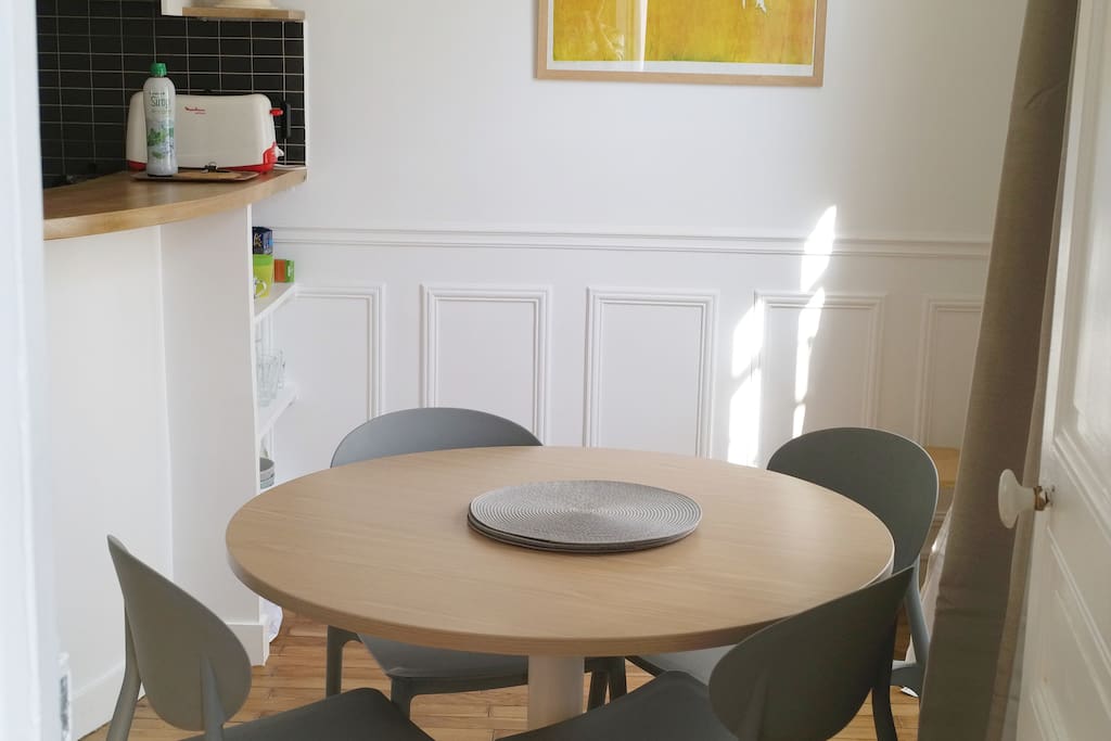 Living room with the dining area