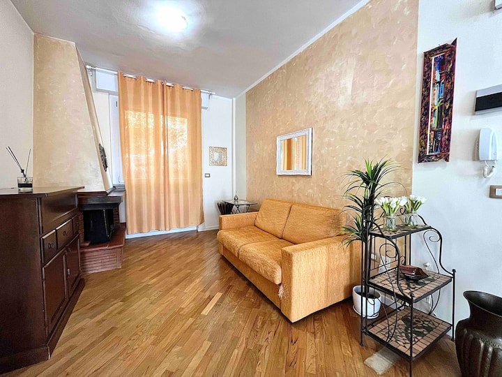 Appartamento Puccini 6 Min By Bus From Station - La Spezia
