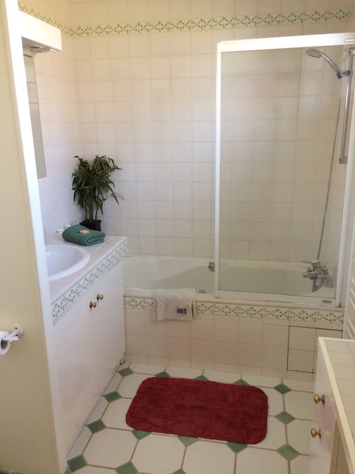 B&B en suite bathroom