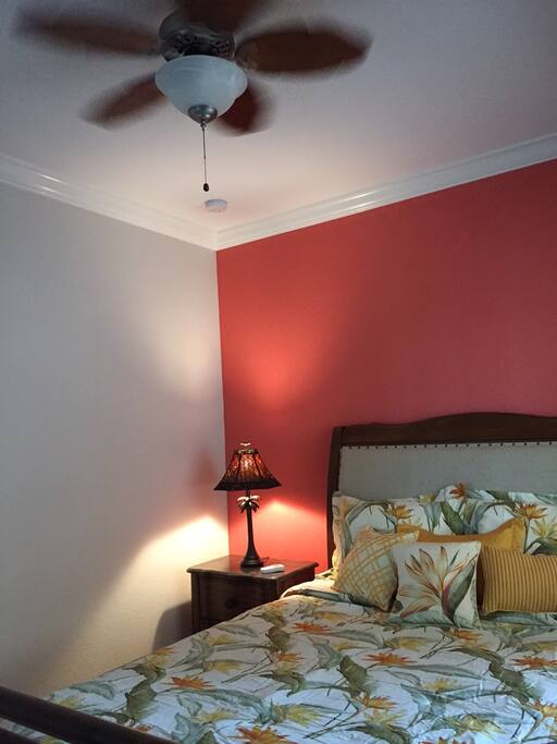 GUEST ROOM - QUEEN MEMORY FOAM MATTRESS