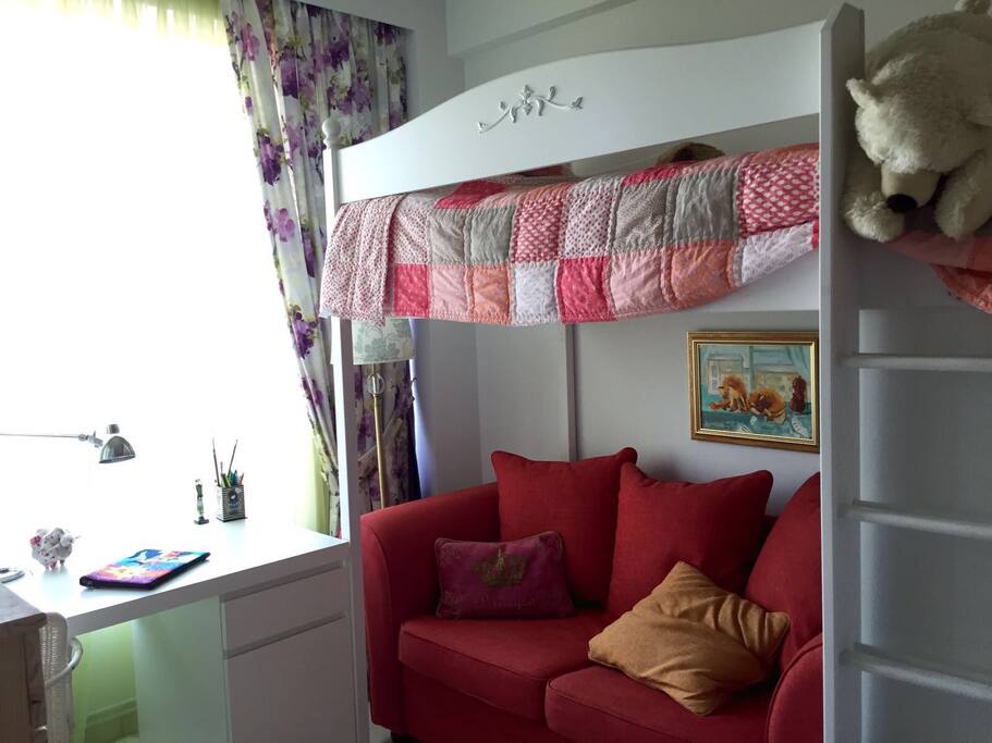 Bedroom 1 (2 persons) ( sofa for 1 and bed above the sofa for 1)