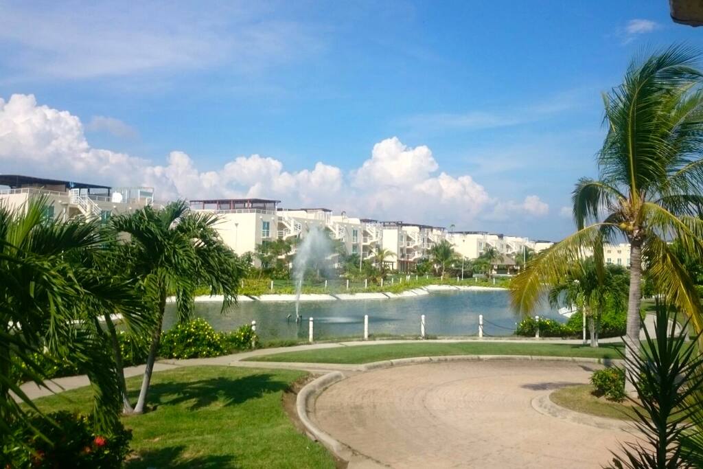 Jardines, Lagos Artificiales, Juegos para Niños, Ciclo pista, Seguridad y Mas.