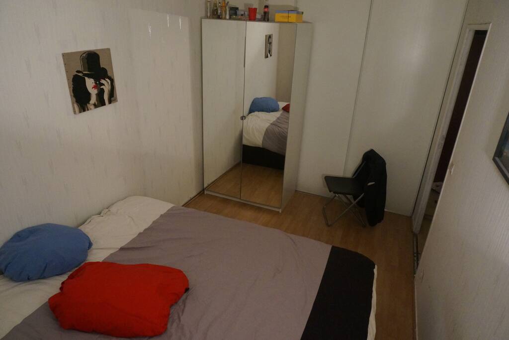ROOM N1