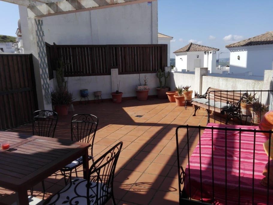 PANORAMICA DE TERRAZA PRINCIPAL