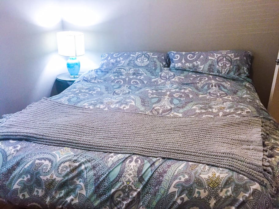 Master Bedroom - King Bed