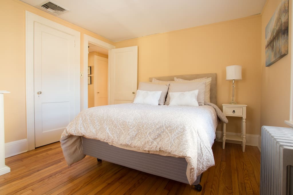 bedroom1