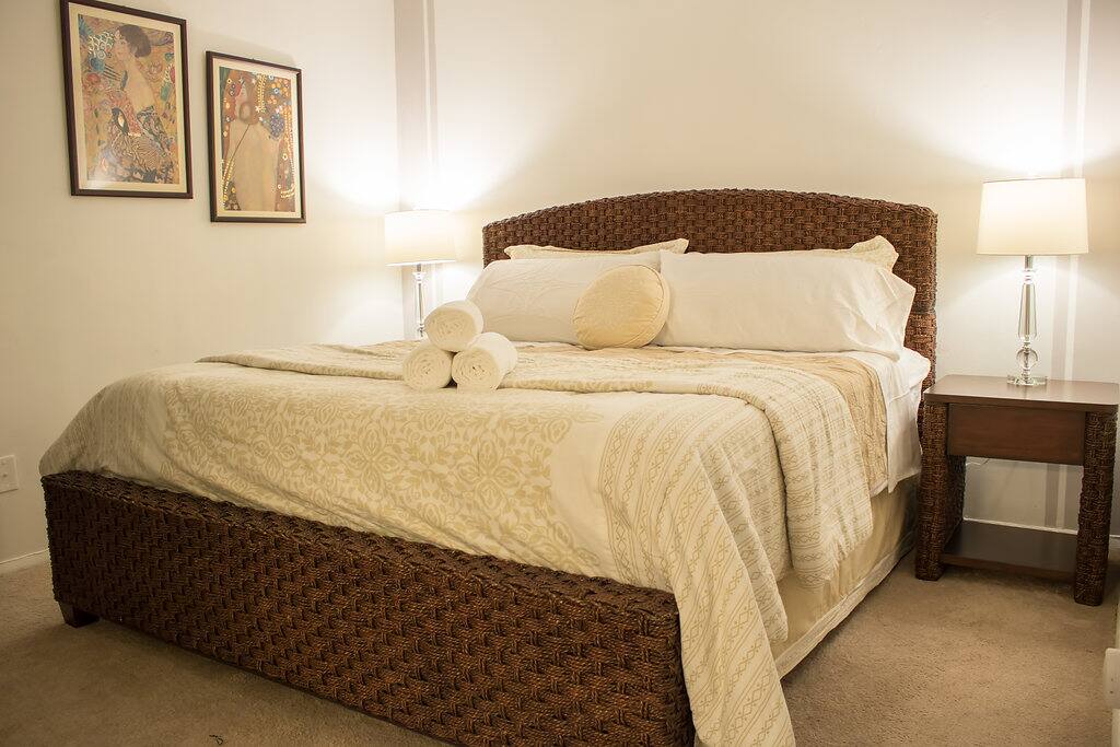 KING PRIVATE ROOM