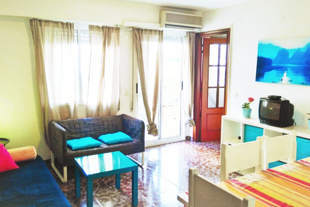 SALON