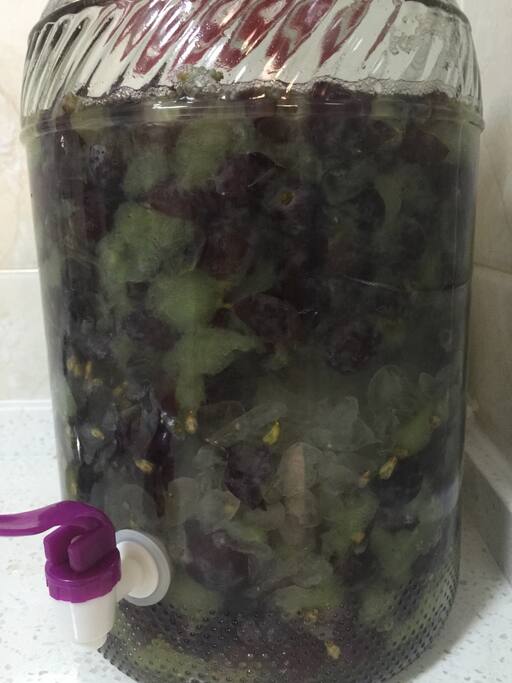 主人亲手酿制葡萄酒,口感超棒