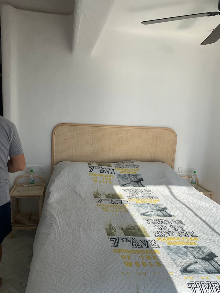 3. Schlafzimmer mit Meer