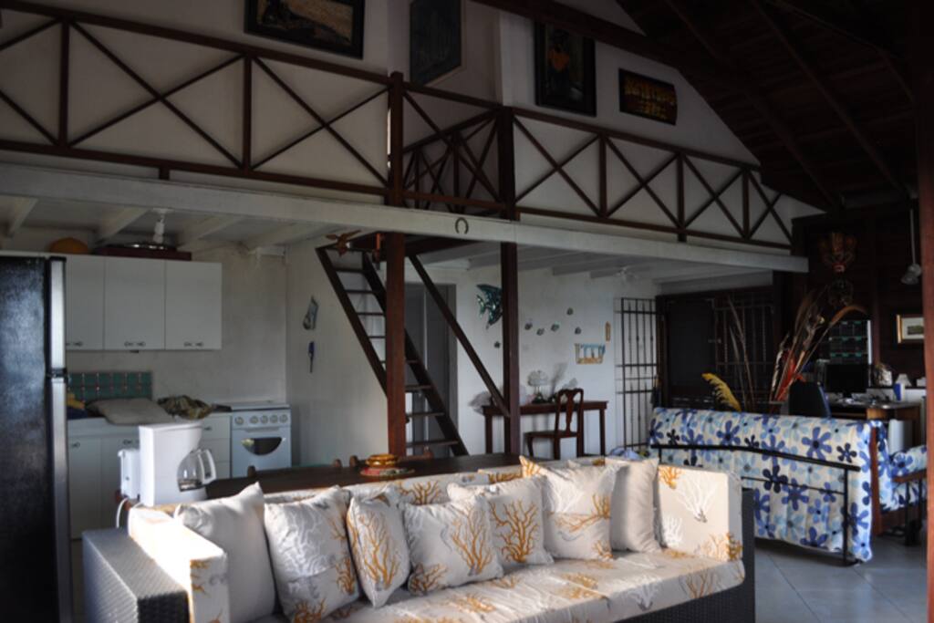 Blue Ocean Villa - The living room