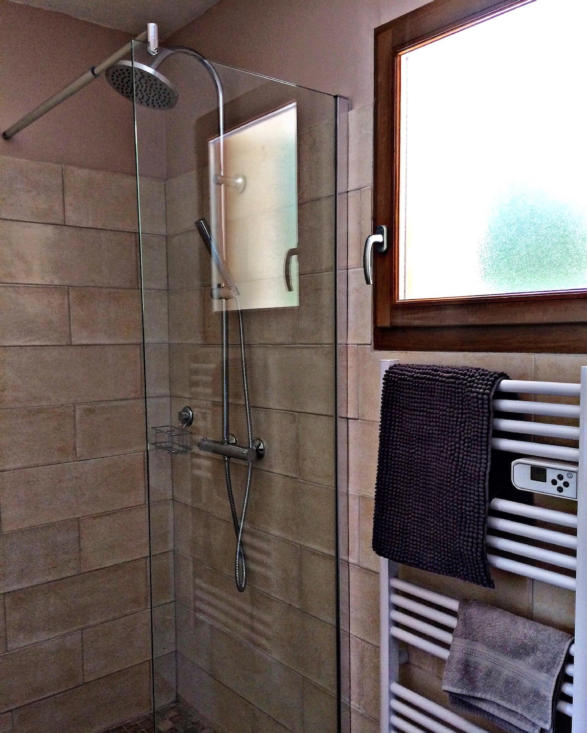 Იტალიური საშხაპე საძინებელი