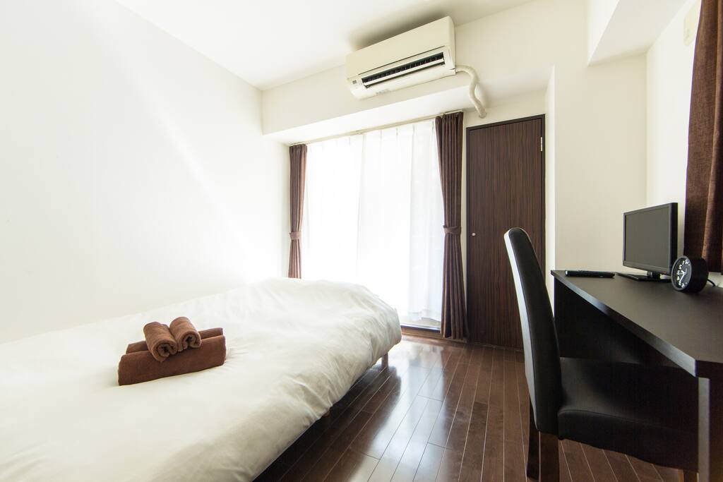Room2