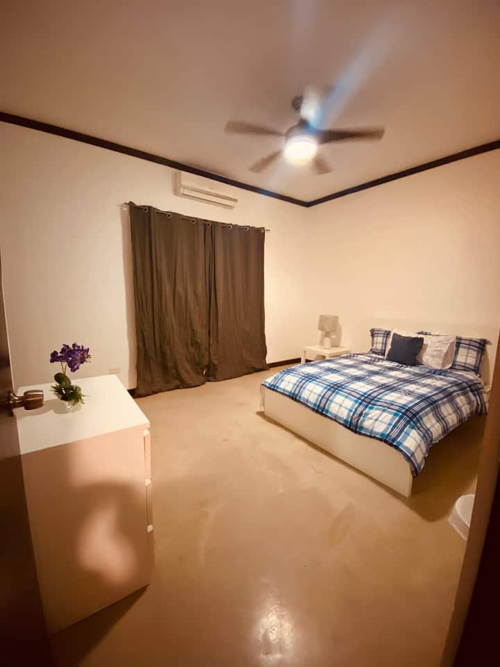 Chumba #2 katika Nyumba 1