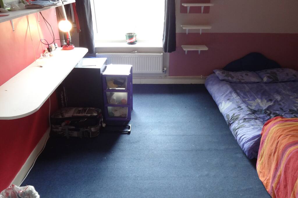 Spacious double bedroom