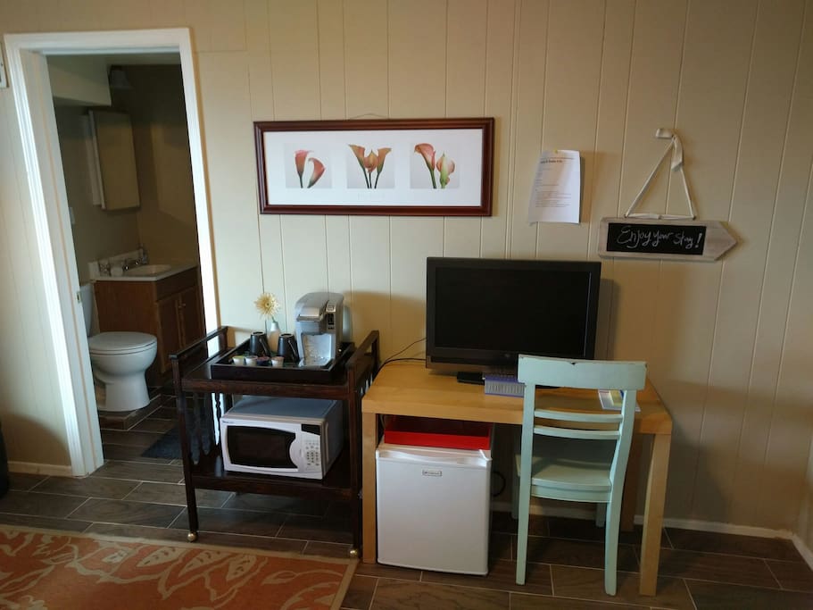 Don't waste your tasty meal. We have a mini fridge and microwave for your leftover.