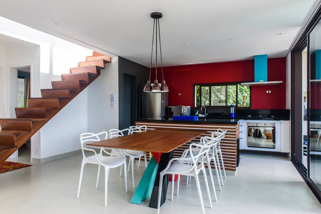 Sala de jantar e cozinha planejada