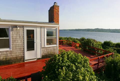 Home near Fogland Beach with Amazing  Views!