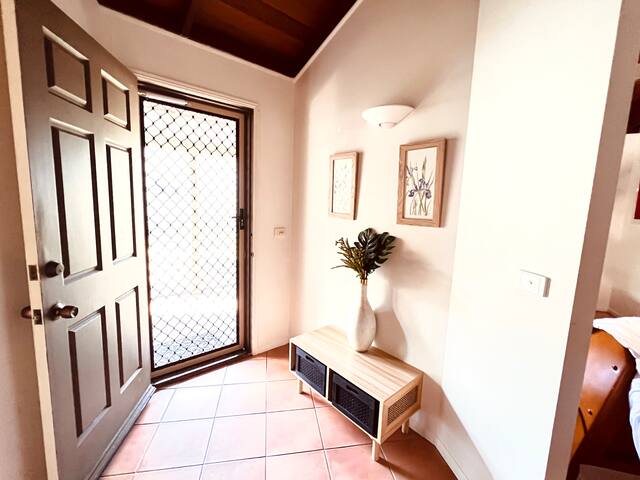 Wren’s Nest- Spacious Country Hinterland escape gallery image 3