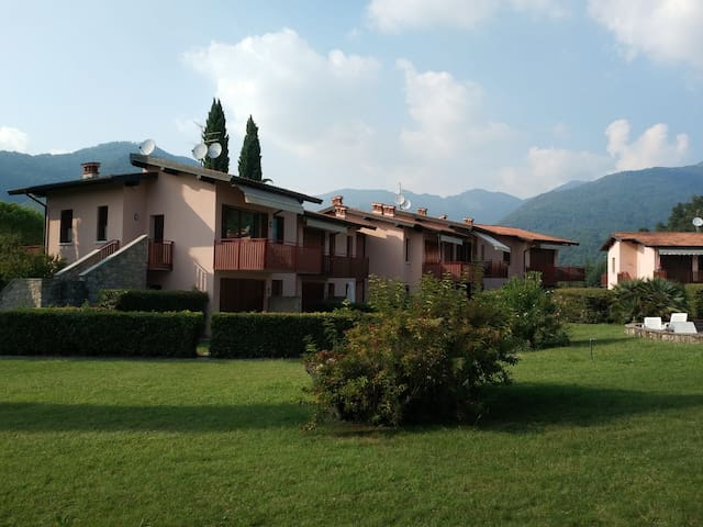 Airbnb Gardone Riviera Vacation Rentals Places To Stay