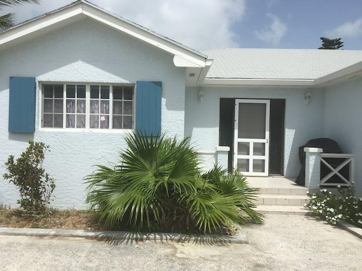 Stingray Central BNB Houses for Rent in Cooper Jack Bay Settlement